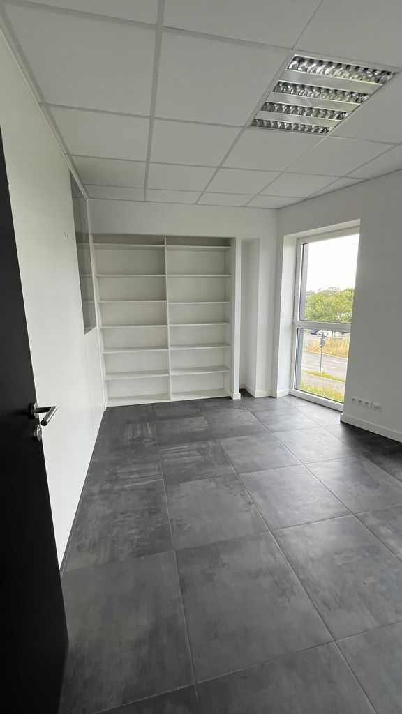 Location Bureaux NOYAL-CHATILLON-SUR-SEICHE Surface 157 m² Bureaux Rennes Est