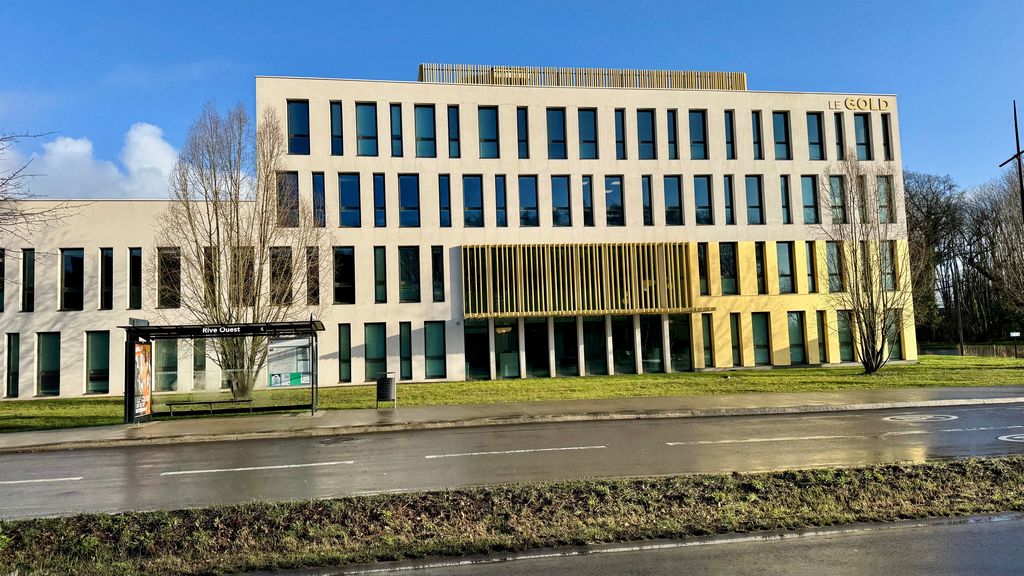 Location Bureaux PACE Surface 258 m² Bureaux Rennes Nord Ouest