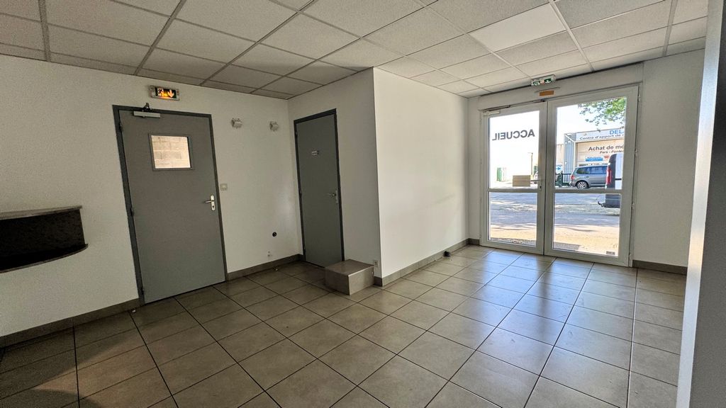 Location Locaux d'activités CESSON SEVIGNE Surface 500 m² Entrepôts Rennes ZI Sud-Est