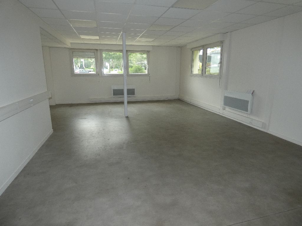 Location Locaux d'activités CESSON SEVIGNE Surface 520 m² Activité Rennes ZI Sud-Est