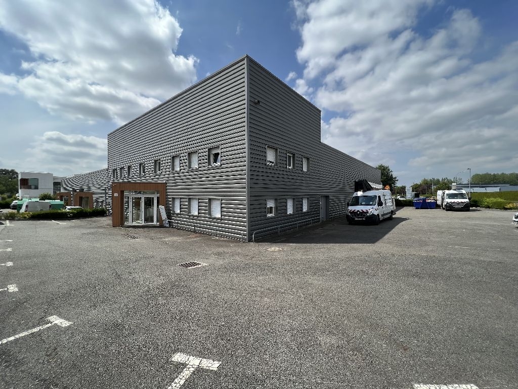 Location Locaux d'activités VERN-SUR-SEICHE Surface 850 m² Activité Au sud de Rennes