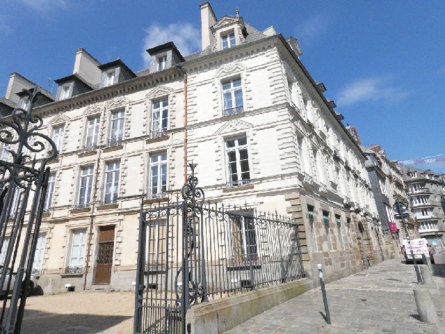 Bureaux à vendre / à louer sur RENNES