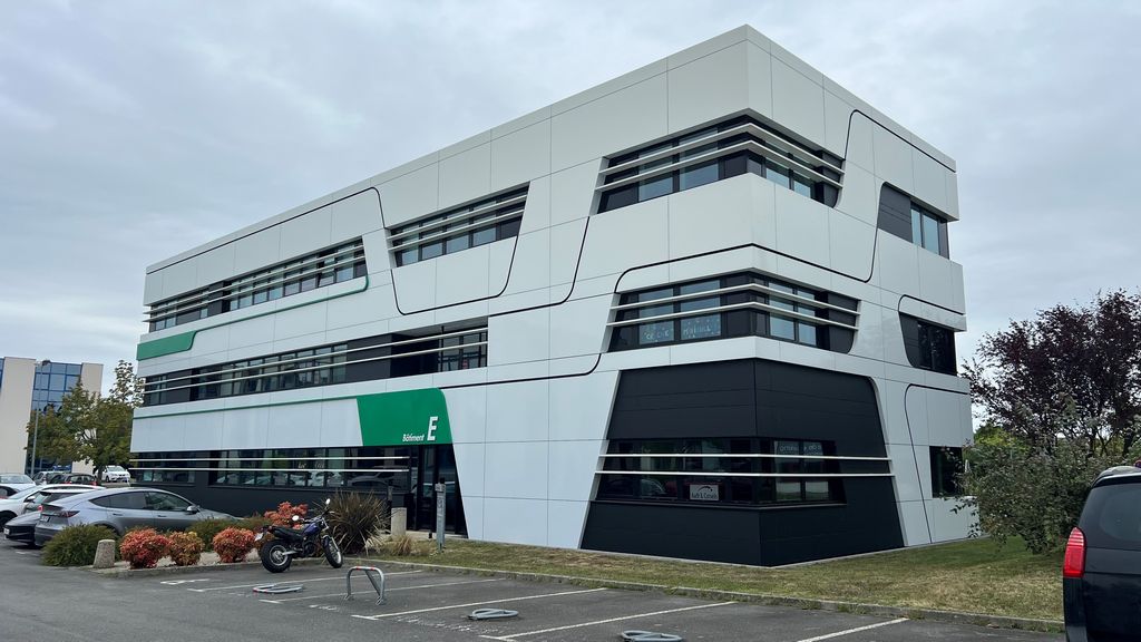 Bureaux à vendre / à louer sur ST GREGOIRE