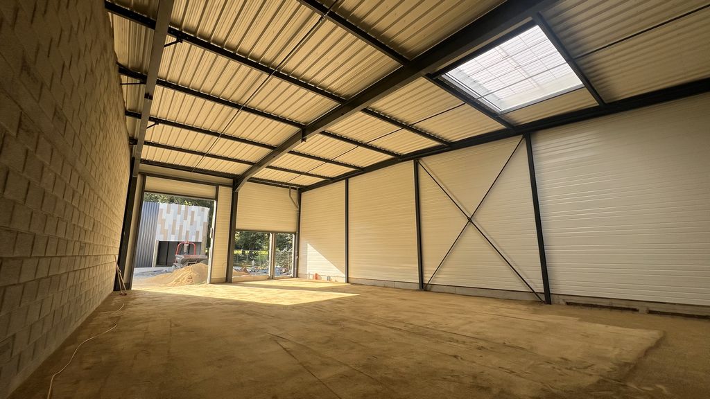 Vente Location Locaux d'activités PLEUMELEUC Surface 244 m² Activité Rennes Nord Ouest