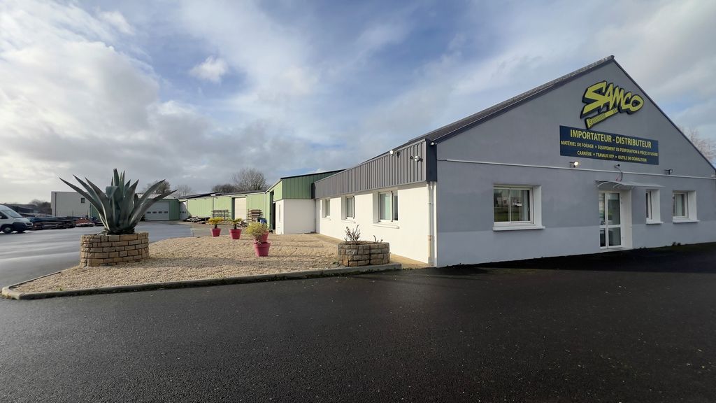 Entrepôts à vendre sur BOURGBARRE